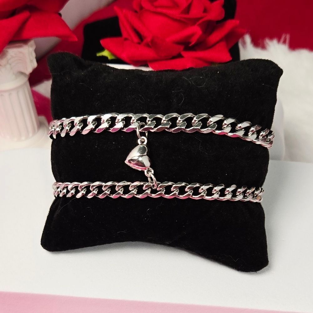 Couple’s Love Bracelet Set – Silver Magnetic Heart Cuban Link Valentine’s Gift - Picture 8 of 8